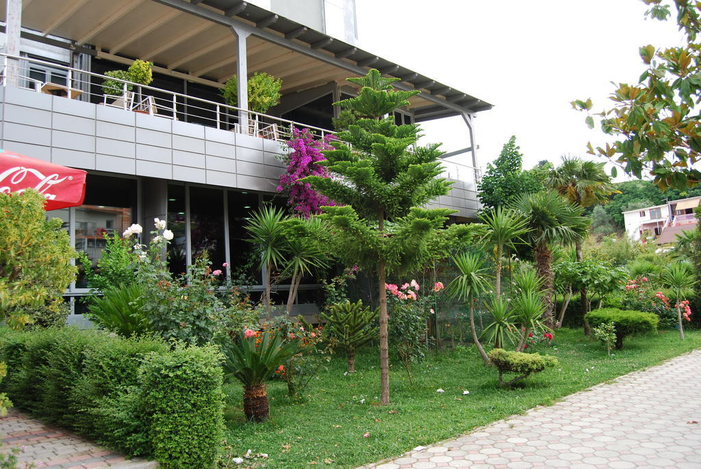 Hotel Vlora Exterior photo